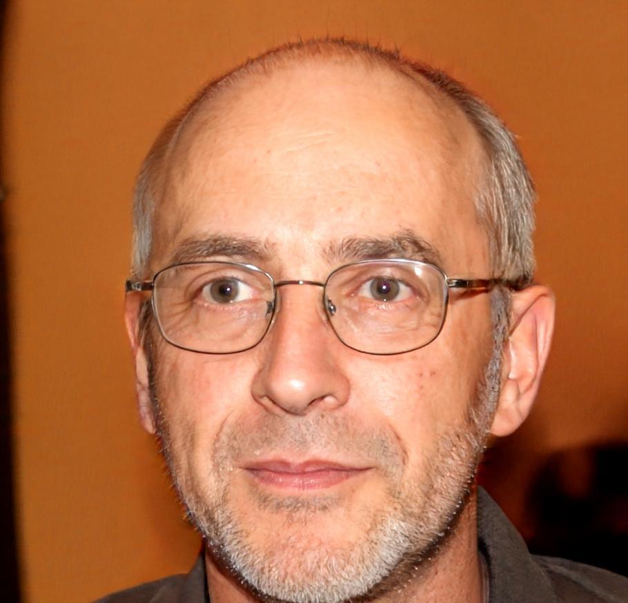 Nicolás Bermúdez, fundador de synthoraquelix